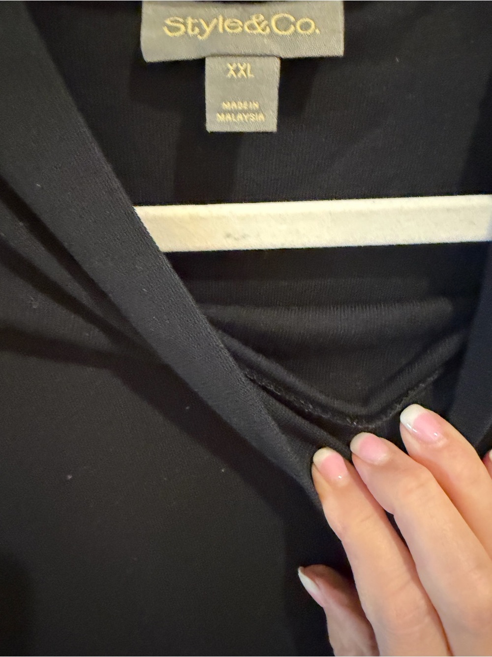 Style & Co. Black V-Neck Ribbed Knit Top
